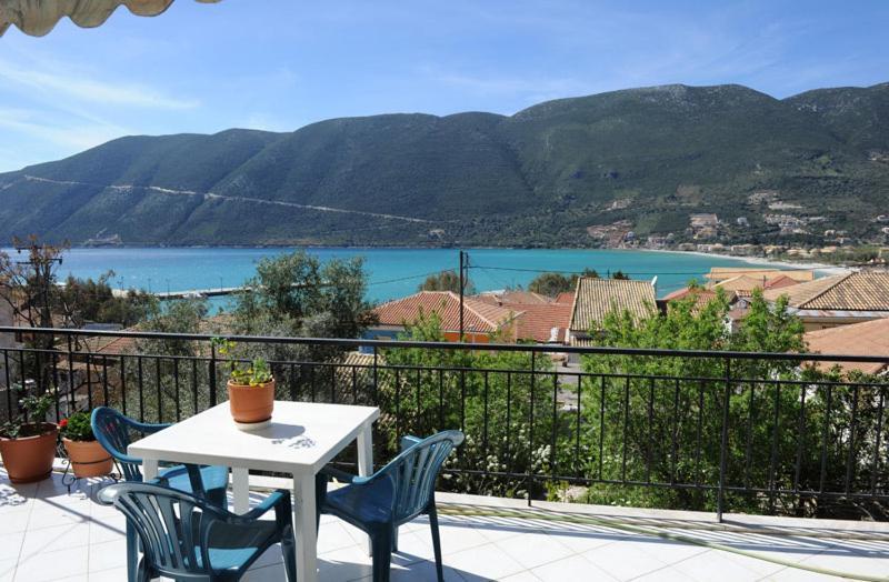 Mediterraneo Studios Vasiliki  Exterior photo