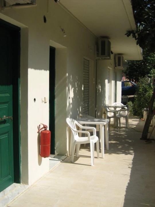 Mediterraneo Studios Vasiliki  Exterior photo